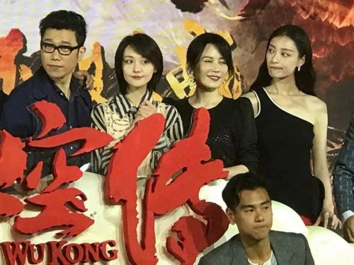 郑爽宣传电影抢C位被骂 比杨洋张天爱还厉害