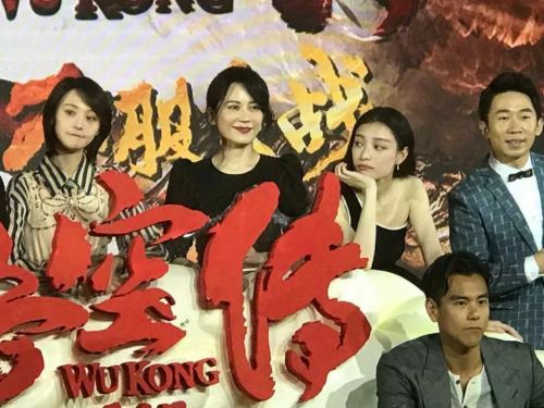 郑爽宣传电影抢C位被骂 比杨洋张天爱还厉害