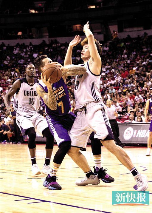 11场夏季联赛场均拿6.2分 丁彦雨航这状态能不