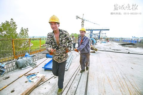 盐徐高铁盐城段桥梁下部结构建设完成逾9成