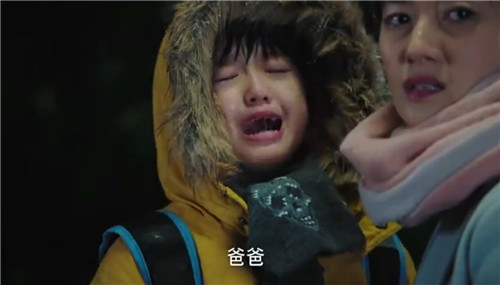 马伊璃的儿子太厉害 会跳街舞还会翻跟头