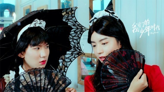 《我们的少年时代》王俊凯王源穿女装超可爱