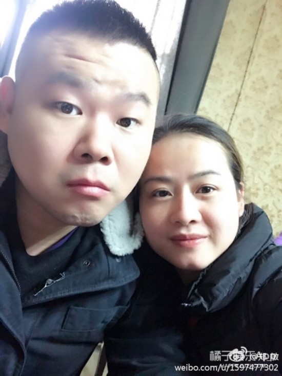 岳云鹏老婆被网友吐槽像保姆，霸气回复： 我的男人我乐意！