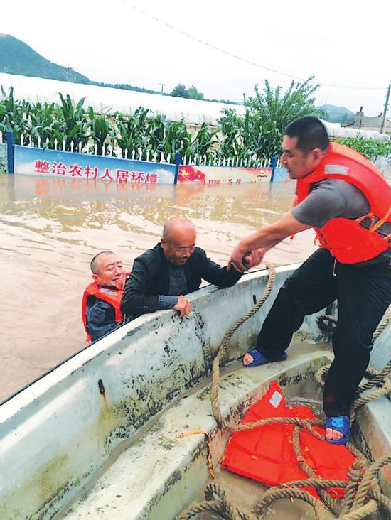 吉林市：用忠诚筑起“生命堤坝”