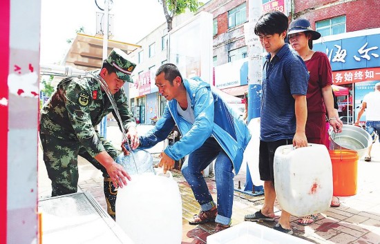 吉林市：用忠诚筑起“生命堤坝”