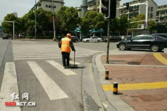 环卫工作业时遇车祸离世 捐赠器官助三人延续生命