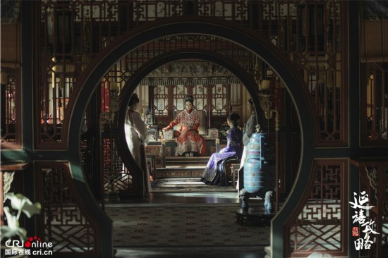 《延禧攻略》首曝剧照 秦岚佘诗曼演绎宫中浮