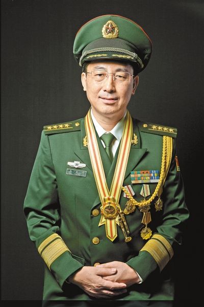 八一勋章英模风采