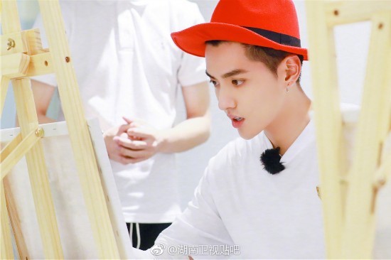 《七十二层奇楼》赵丽颖抢走吴亦凡的小红帽还