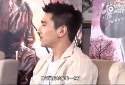 林更新合影遭强吻赵丽颖蜜汁微笑 玥公子有多