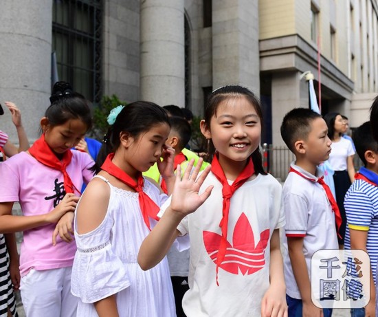 北京警方举办第三届民警子女夏令营