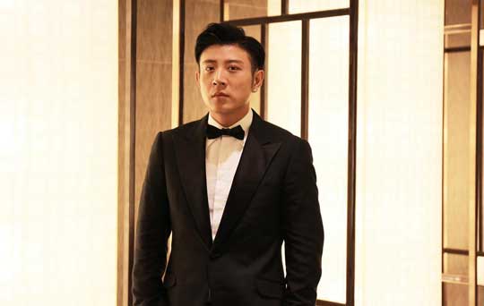 高晓攀生日获粉丝祝福 剪辑视频成催泪弹