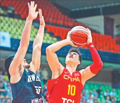 2017年国际男篮锦标赛四川成都站:中国红队胜