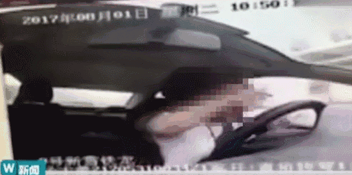 女学员考过科目二车内尬舞 结果…盘点难过的