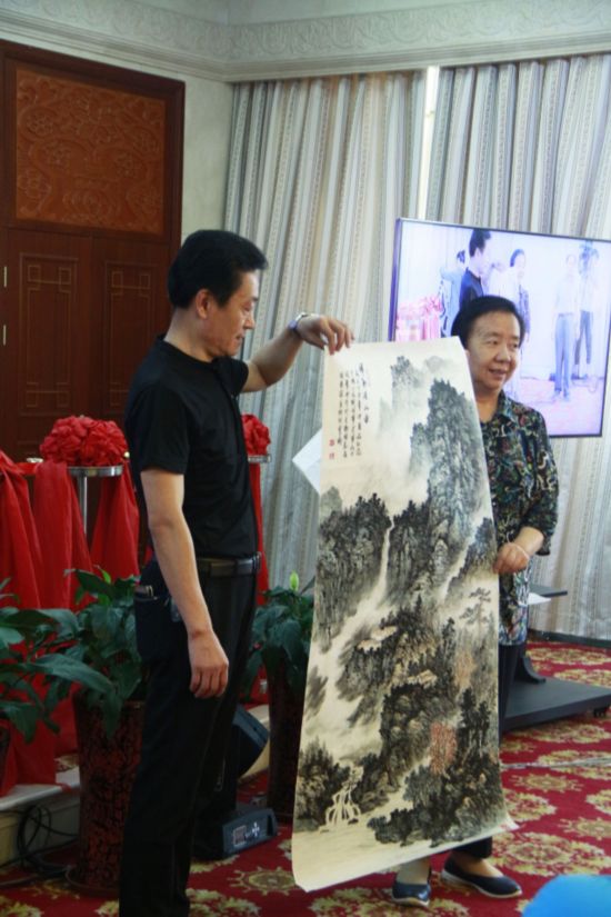 国家民族画院画家,国家一级美术师贾臻赠送作品