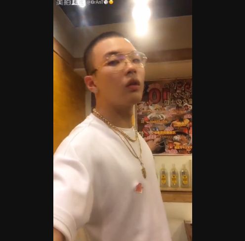 《中国有嘻哈》PG_ONE新作《中二病》受关