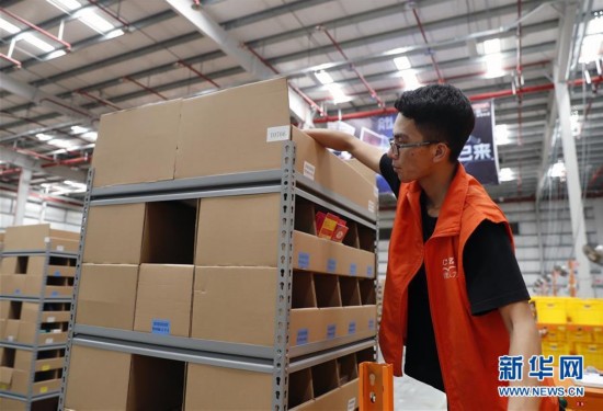 机器人拣货员:走进智慧物流仓库的 新军