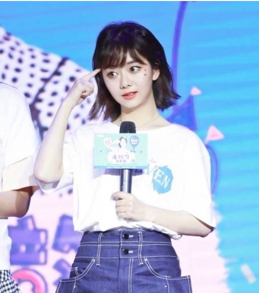 27岁看上去像17岁,看灵气少女谭松韵的百变发型!
