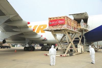 筑梦蓝天搭建“空中丝路”—写在郑州新郑国际机场通航20周年之际