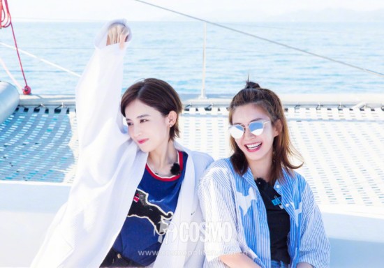 古力娜扎不止长得美 还能把衬衫基本款玩出花