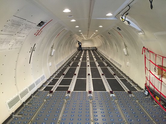 常州机场引进首架全货机 可运载30吨货物