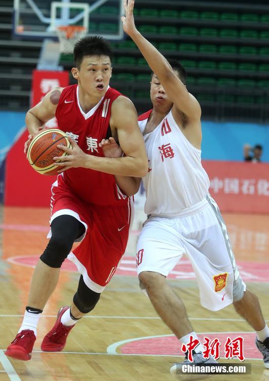 天津全运会篮球男子成年组 广东队战胜上海队