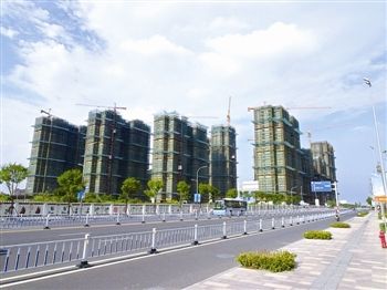 泰州海陵区最大安置区封顶 可安置2720户