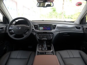 传祺GS7 2017款 320T 两驱豪华智联型
