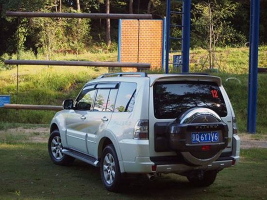 重情怀有内涵的进口车 试驾2018款三菱帕杰罗