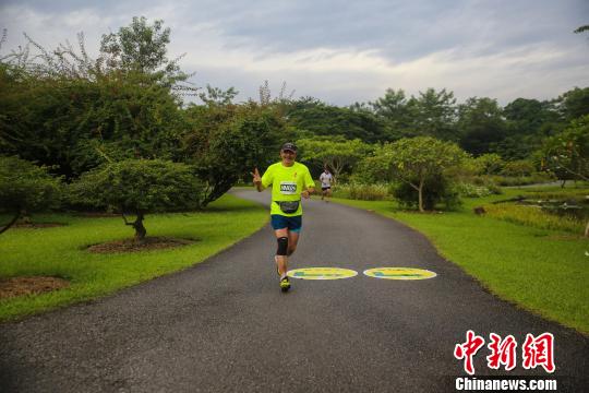 马拉松西双版纳植物园开跑 在奔跑中遇见珍稀