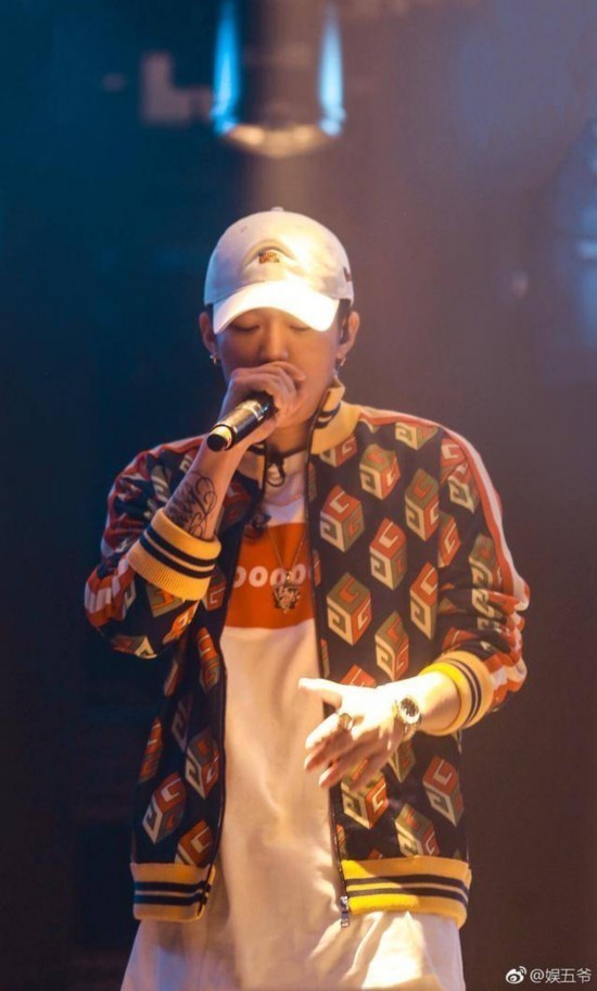 《中国有嘻哈》决赛将至PG one万磁王陷吸毒