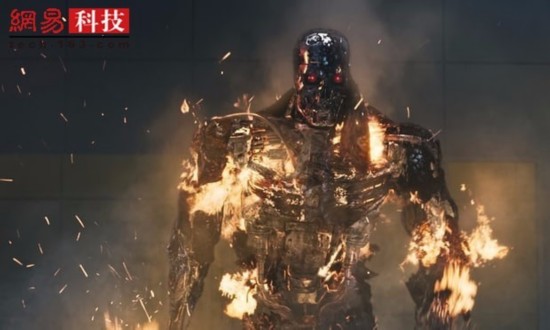 《终结者》(Terminator)中的天网(Skynet)如果我们的未来能通过科幻小说映射出来，那么有个电脑系统是每个人都不希望它出现的，那就是《终结者》中的天网。在拥有了感知能力，并发现不再需要人类后，这个“全球信息网格(Global Information Grid)”系统就开启了核末日。如果美国科技富豪伊隆·马斯克(Elon Musk)的预言是对的，那么AI的确可能成为人类“最大的生存威胁”。　　