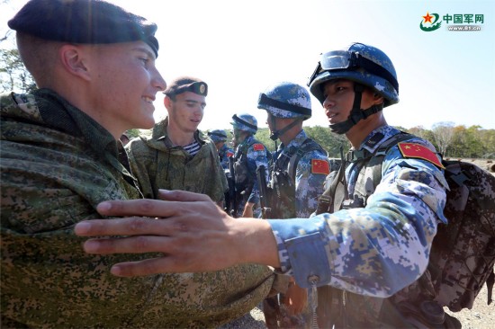 組圖：直擊中俄海軍陸戰隊聯合反恐比賽