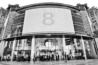 iPhone8上市遇冷:看的多买的少,果粉在等iPho