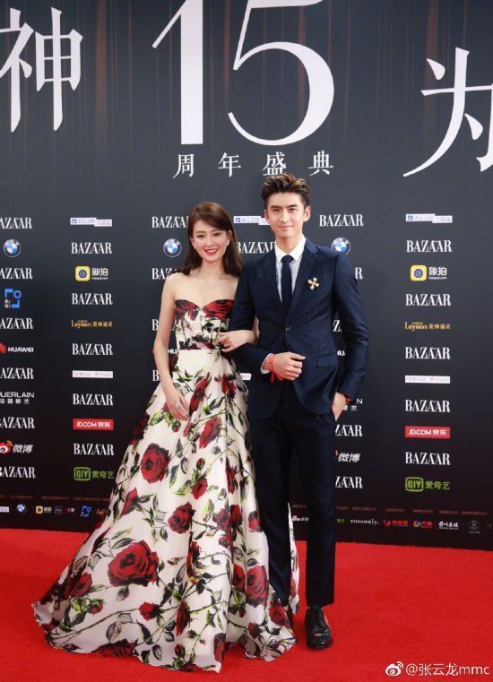 乔欣遭网友吐槽张云龙高情商回复 两人剧照配