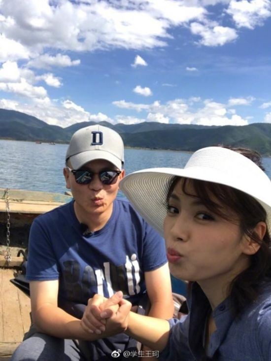 王珂发文纪念与刘涛结婚十周年:江川未老红颜