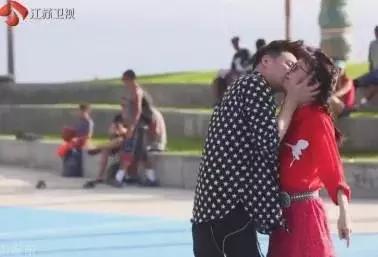 吴昕谈理想型:成熟、稳重,不一定要多帅潘玮柏符合吗?