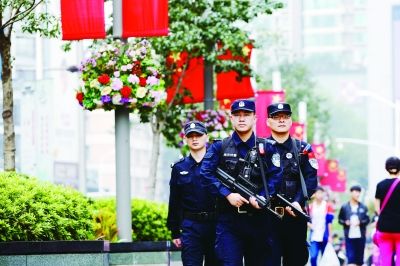 国庆期间南京警方提高全市治安防控勤务等级