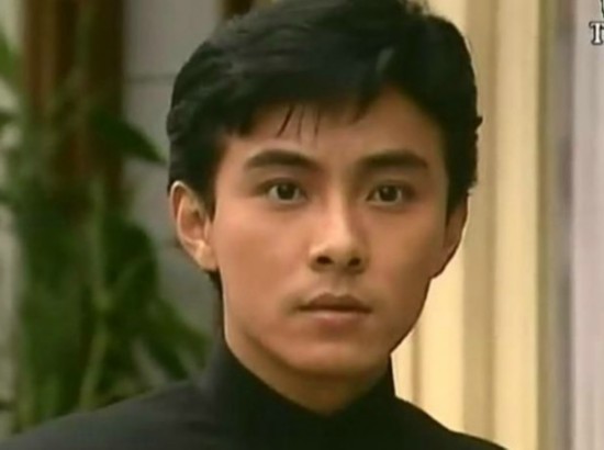 张卫健颜值巅峰期帅照!妥妥秒杀现在一众小鲜