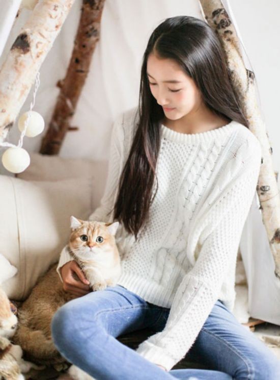 鹿晗关晓彤公布恋情晒合影 关晓彤私照开扒美