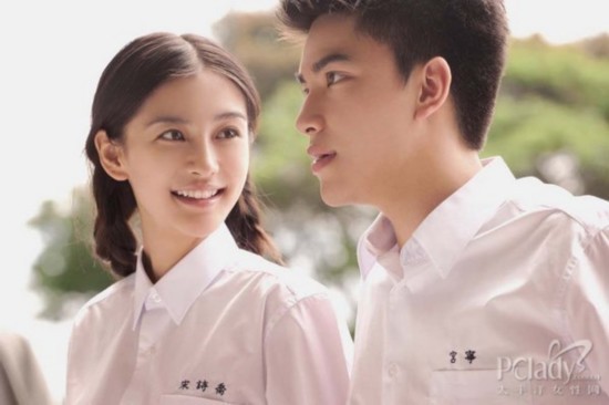 关晓彤迪丽热巴杨幂赵丽颖颖儿郭采洁 女星校