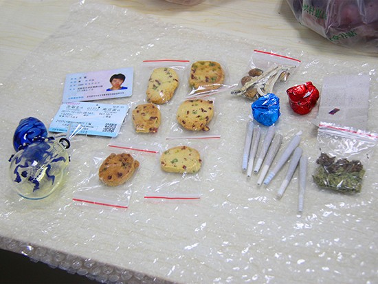 南京破获新型毒品案 曲奇饼干竟是致幻蘑菇