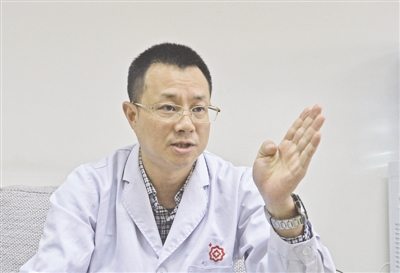 高龄产妇羊水栓塞 全城大急救背后接力群像