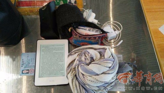 西班牙记者到西安旅游 将记者证丢到火车站