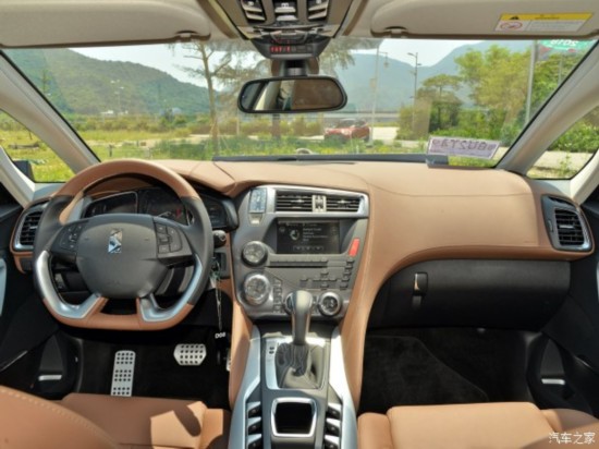 ��������ѩ���� DS 5 2018�� Prestige��
