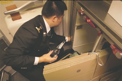 为国外飞机做保养 南通空港产业蓄势腾飞