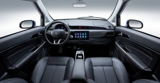 2018款众泰E200官图曝光 11月正式上市