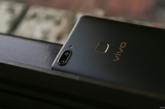 vivo X20