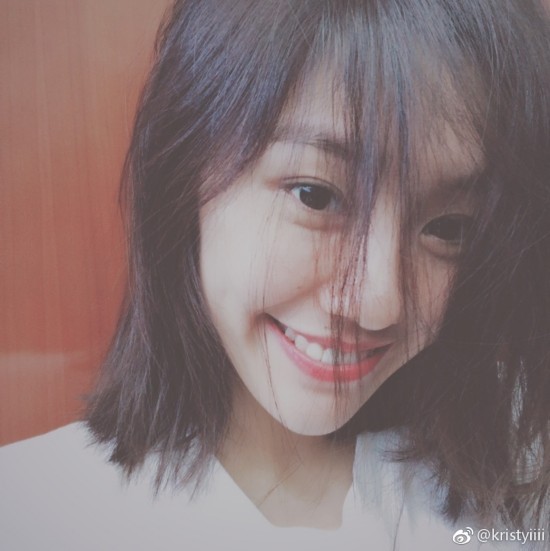 泳坛笑容刘湘晒美女美女清纯自拍高挑似郑爽身材宿舍百度云图片