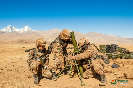 合成战斗群亮剑高原雪域 战斗场面燃爆了